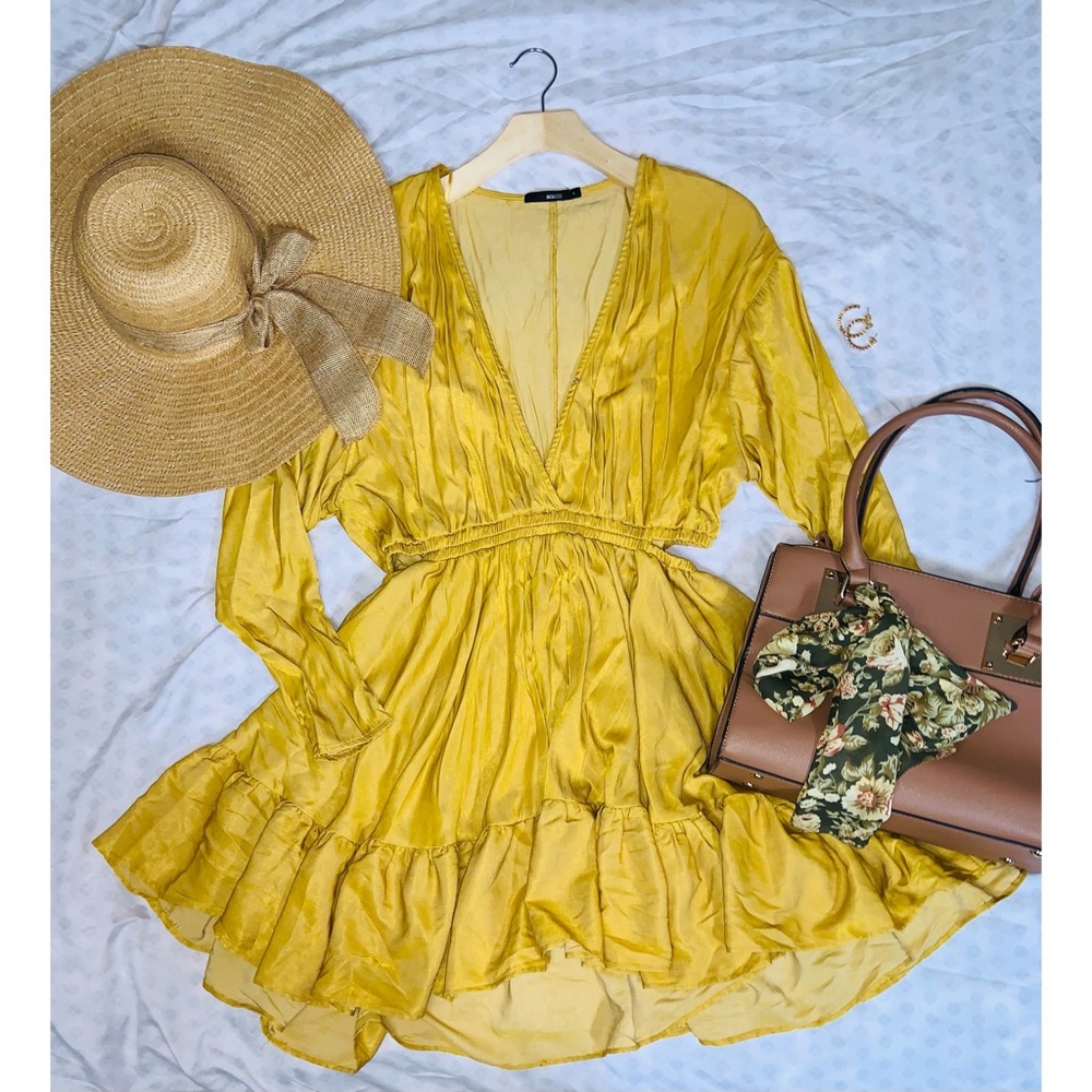 V-neck long sleeve summer dress